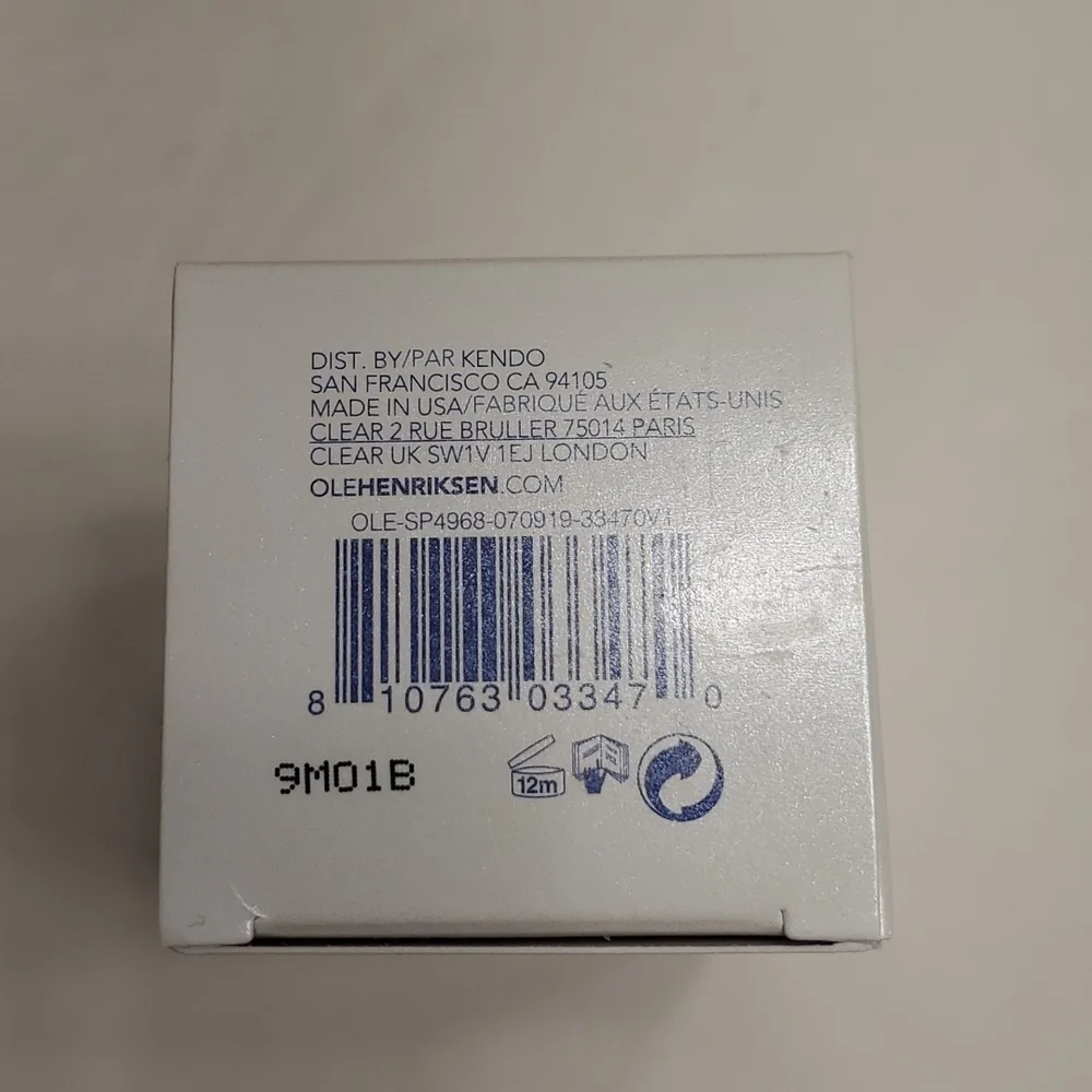Ole Henriksen PHAT Glow Facial - Picture 3 of 3